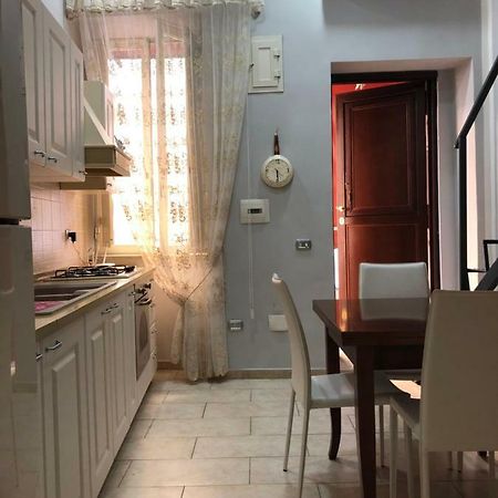 Casa Mila Apartment Наполи Екстериор снимка